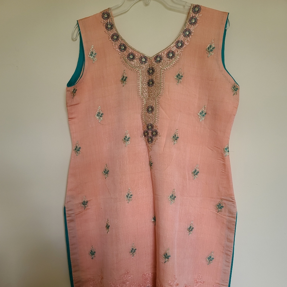 Pakistani & Indian Ethnic Wear